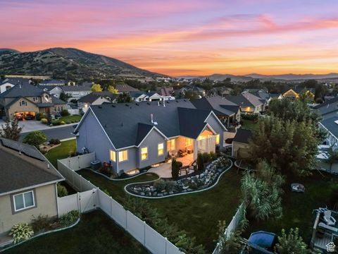 Tiny photo for 163 E 850 S, Santaquin, UT 84655 (MLS # 2111993)
