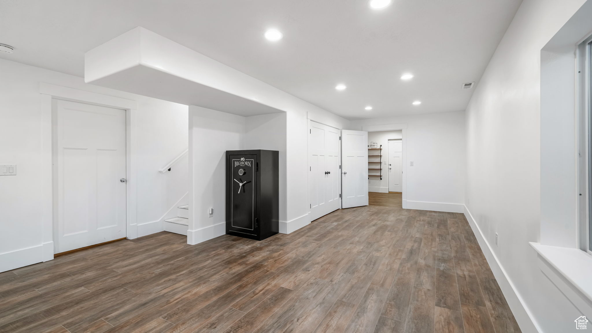 COUNTRYSIDE ESTATES - Residential