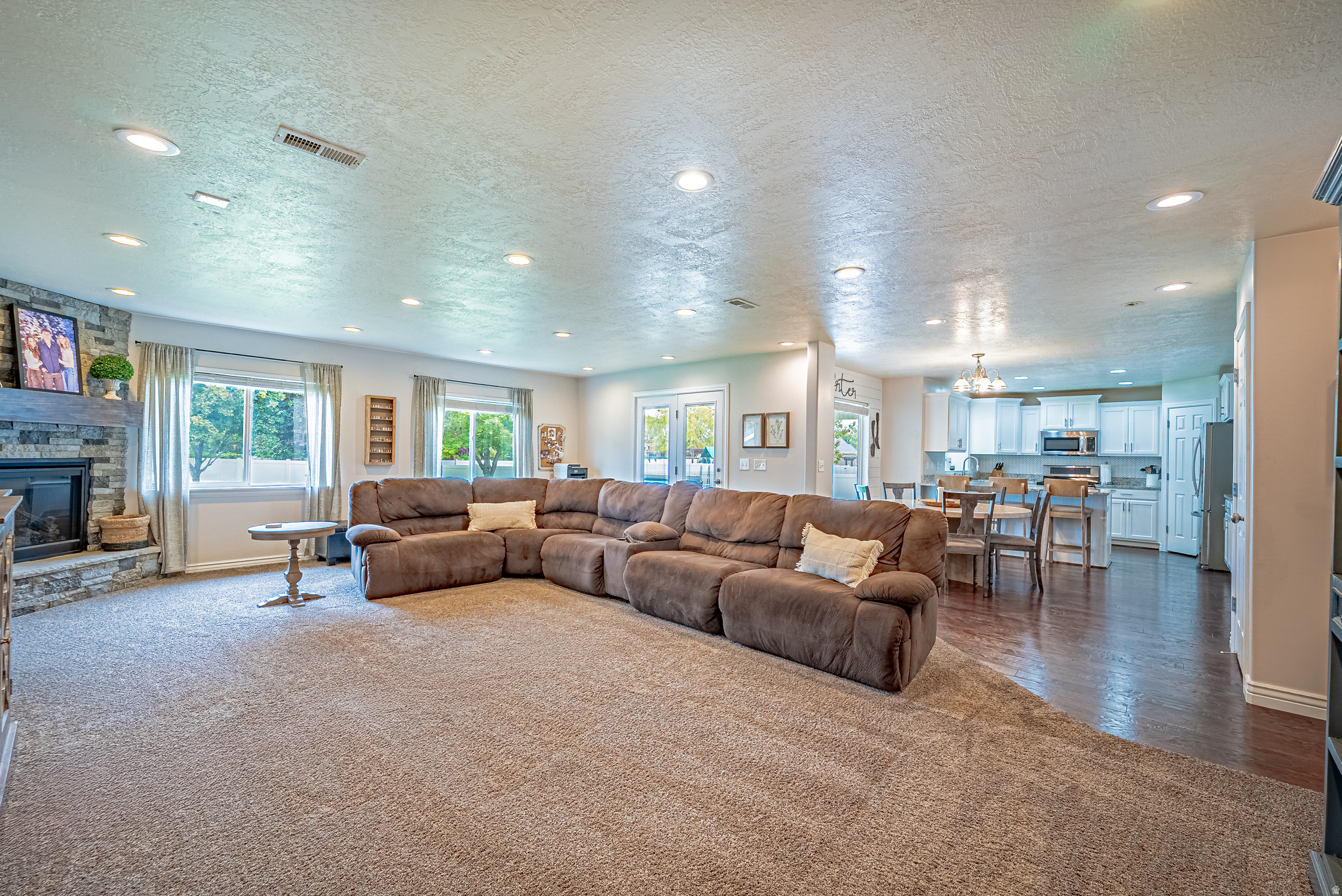 ZIONS CROSSING - Residential