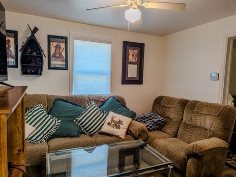 Tiny photo for 625 S 200 E, Springville, UT 84663 (MLS # 2145361)