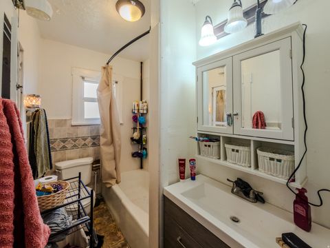 Tiny photo for 625 S 200 E, Springville, UT 84663 (MLS # 2145361)
