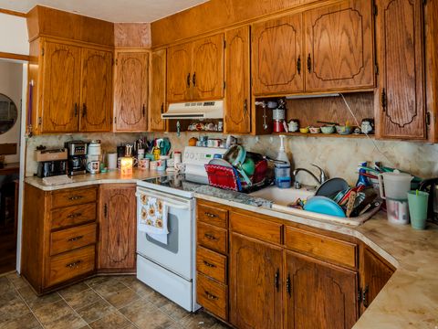 Tiny photo for 625 S 200 E, Springville, UT 84663 (MLS # 2145361)
