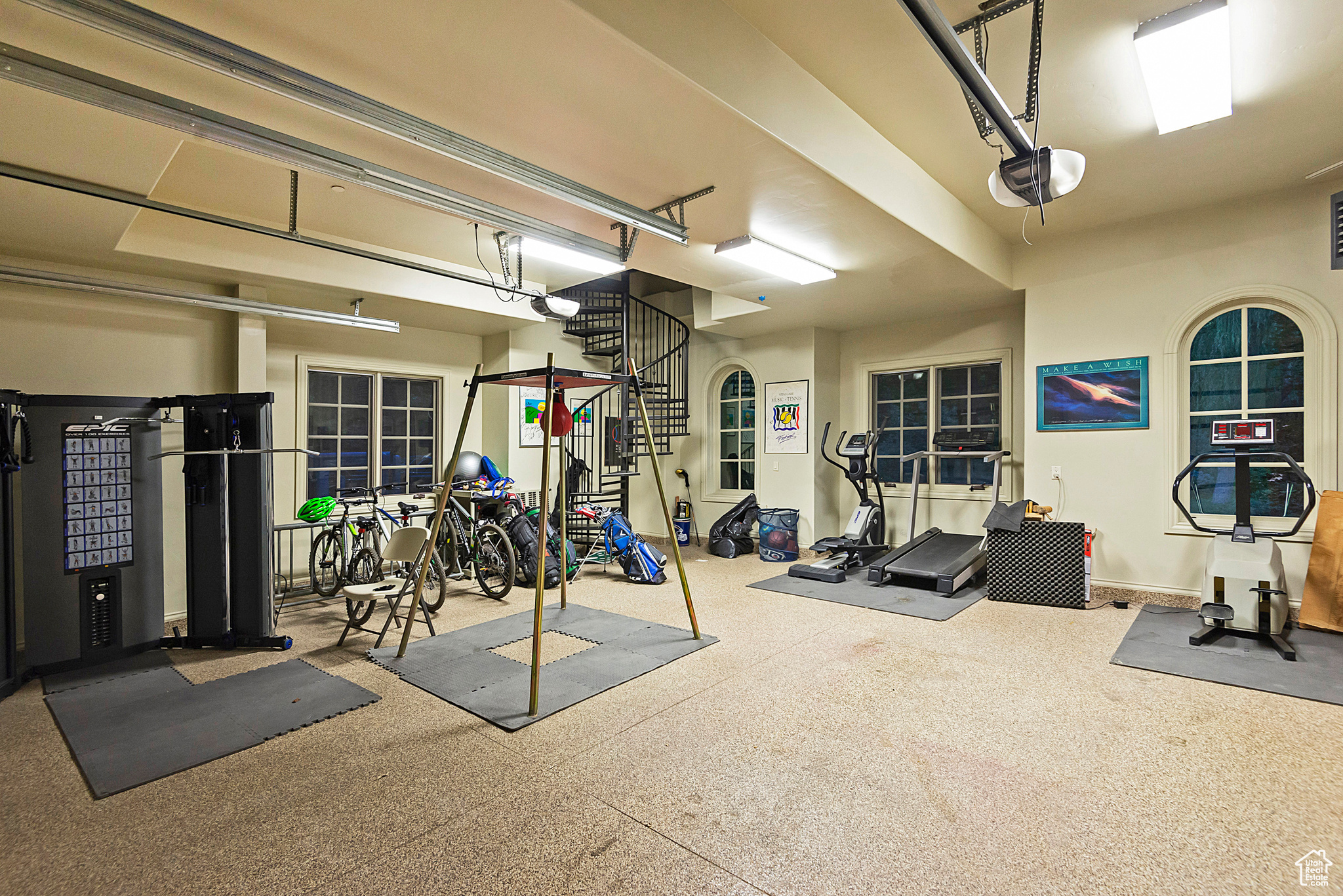 Holladay, Utah 84117, United States, 7 Bedrooms Bedrooms, ,7 BathroomsBathrooms,Residential,Active,89672