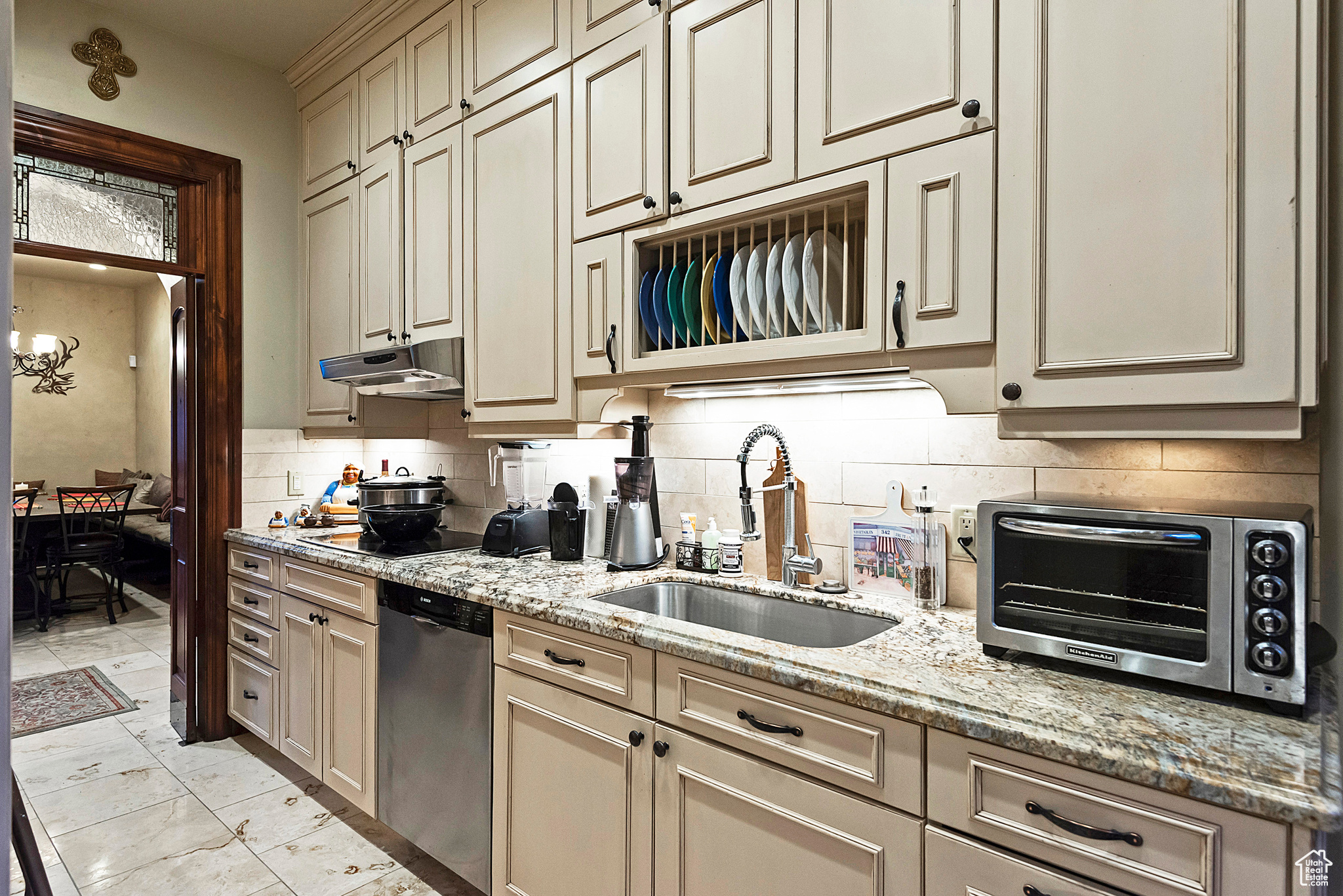 Holladay, Utah 84117, United States, 7 Bedrooms Bedrooms, ,7 BathroomsBathrooms,Residential,Active,89672