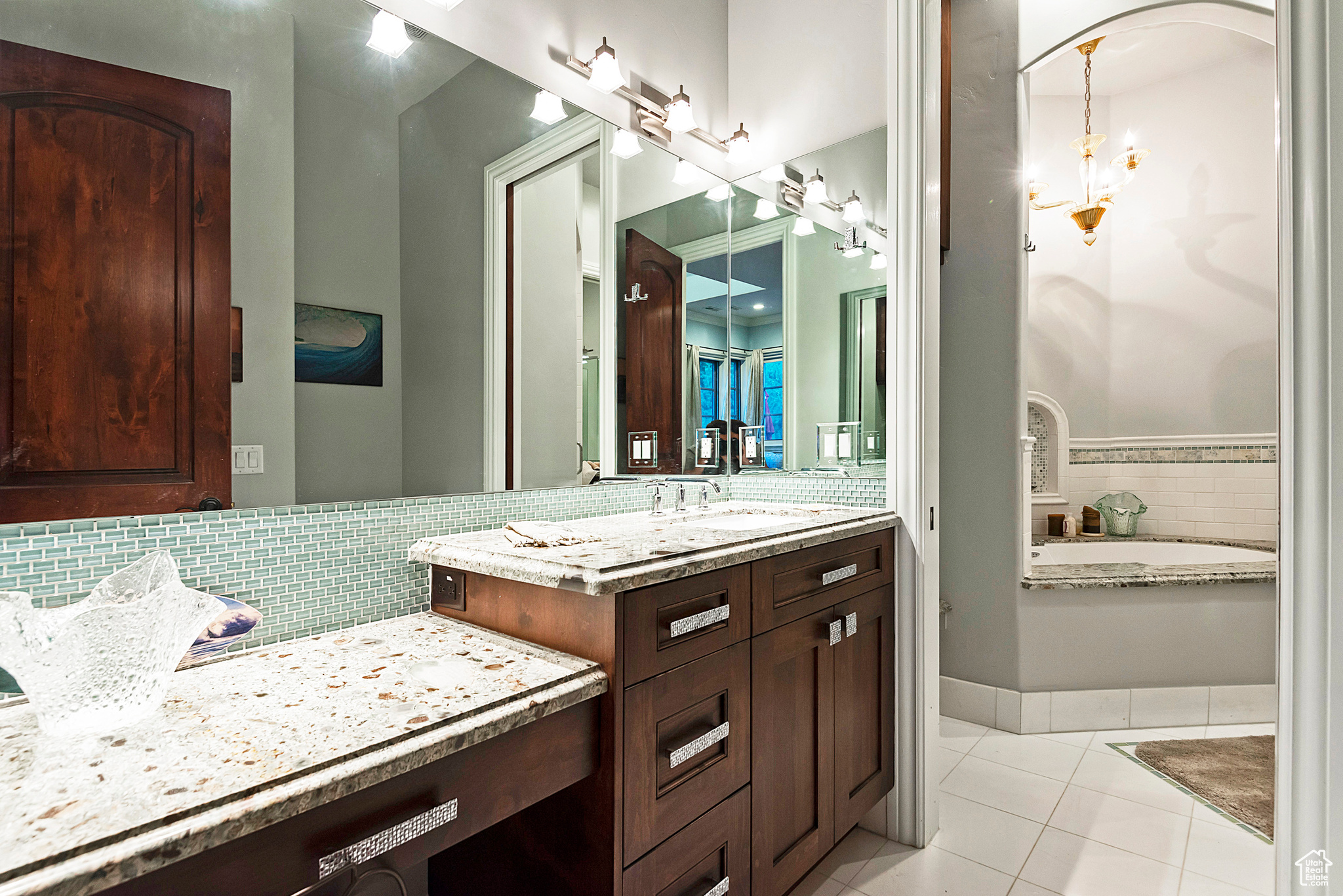 Holladay, Utah 84117, United States, 7 Bedrooms Bedrooms, ,7 BathroomsBathrooms,Residential,Active,89672