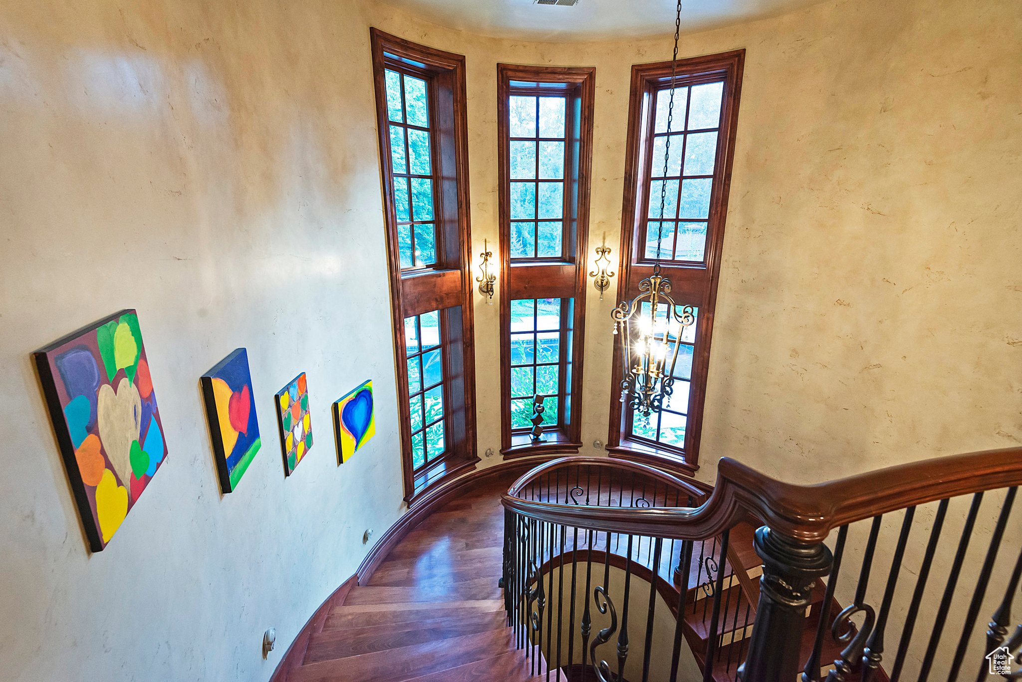 Holladay, Utah 84117, United States, 7 Bedrooms Bedrooms, ,7 BathroomsBathrooms,Residential,Active,89672