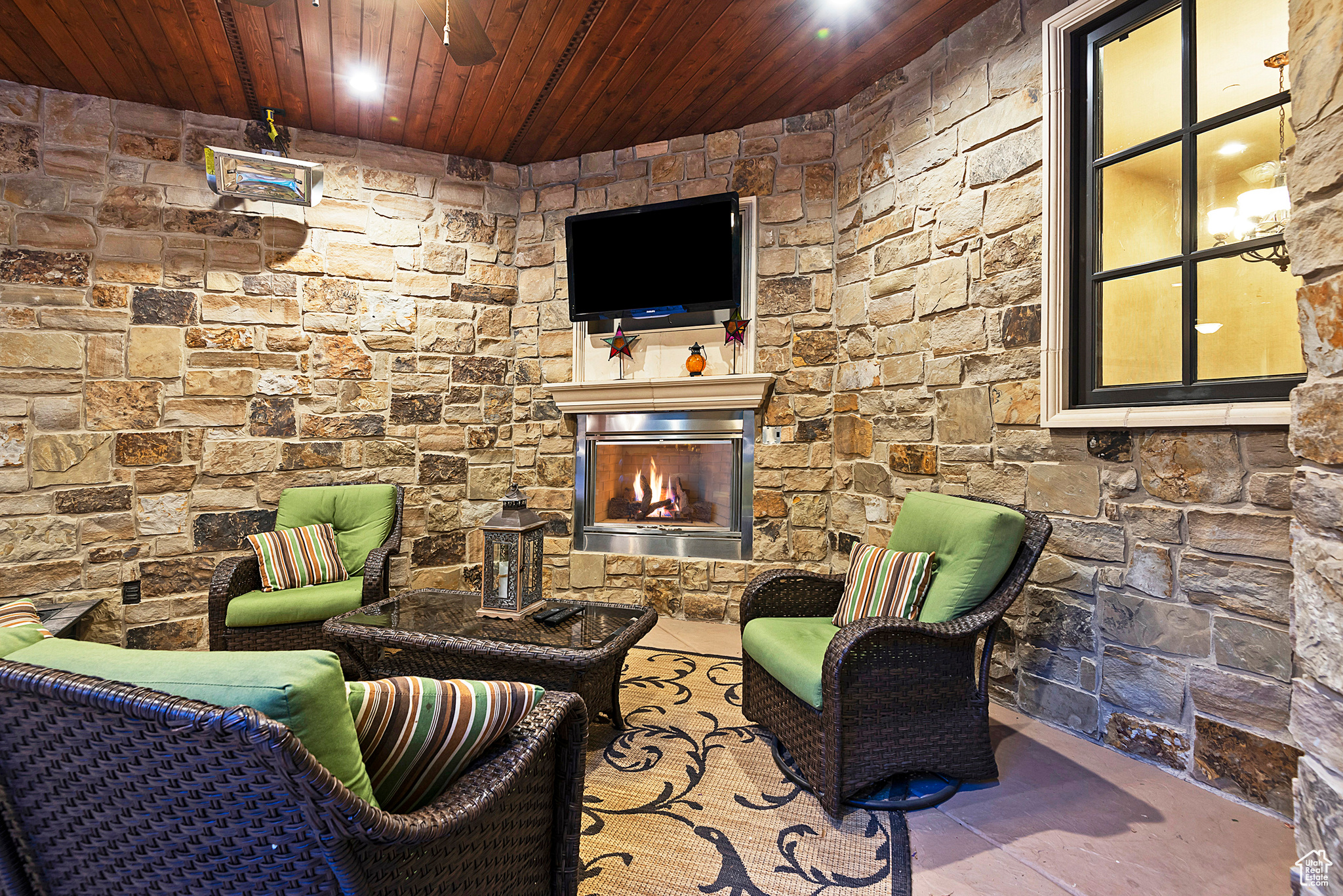 Holladay, Utah 84117, United States, 7 Bedrooms Bedrooms, ,7 BathroomsBathrooms,Residential,Active,89672