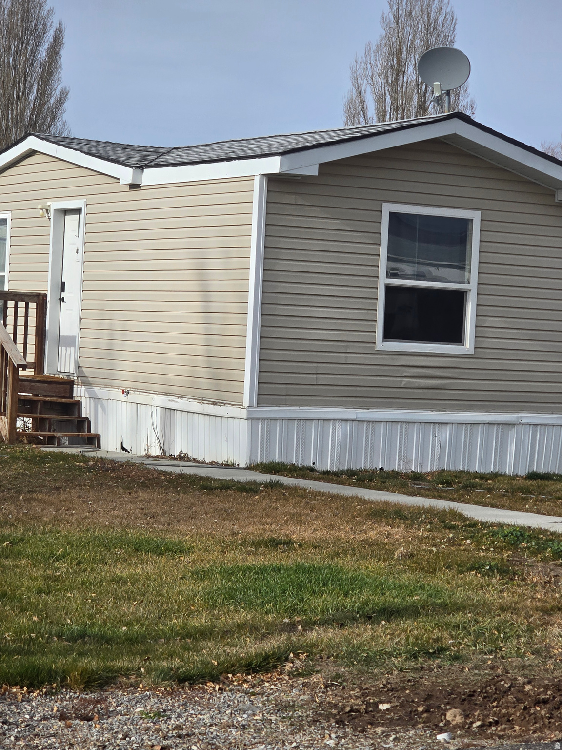 PRESTON MOBLE ESTATES - Residential