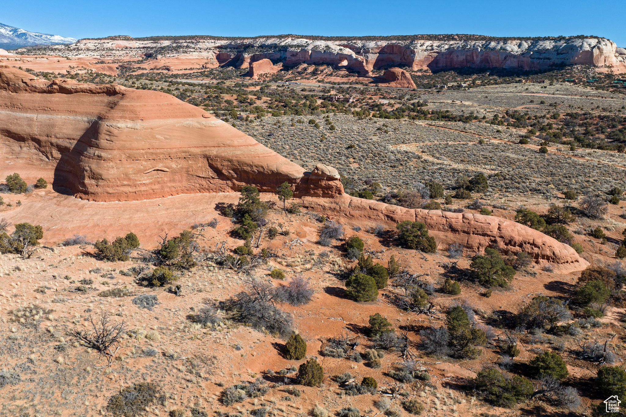 WILSON ARCH RESORT - Commercial Sale