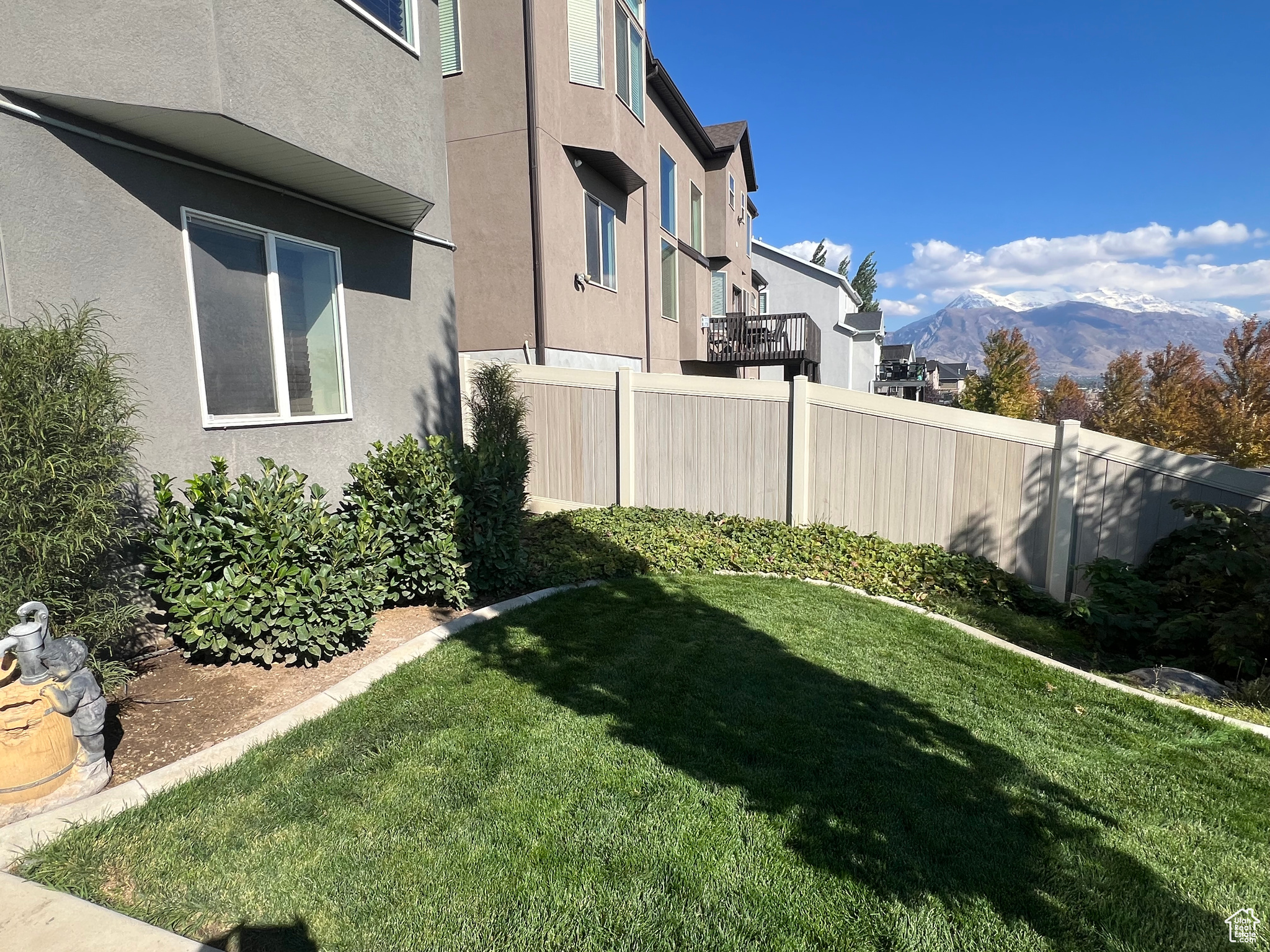 CROSSINGS AT TRAVERSE - Residential