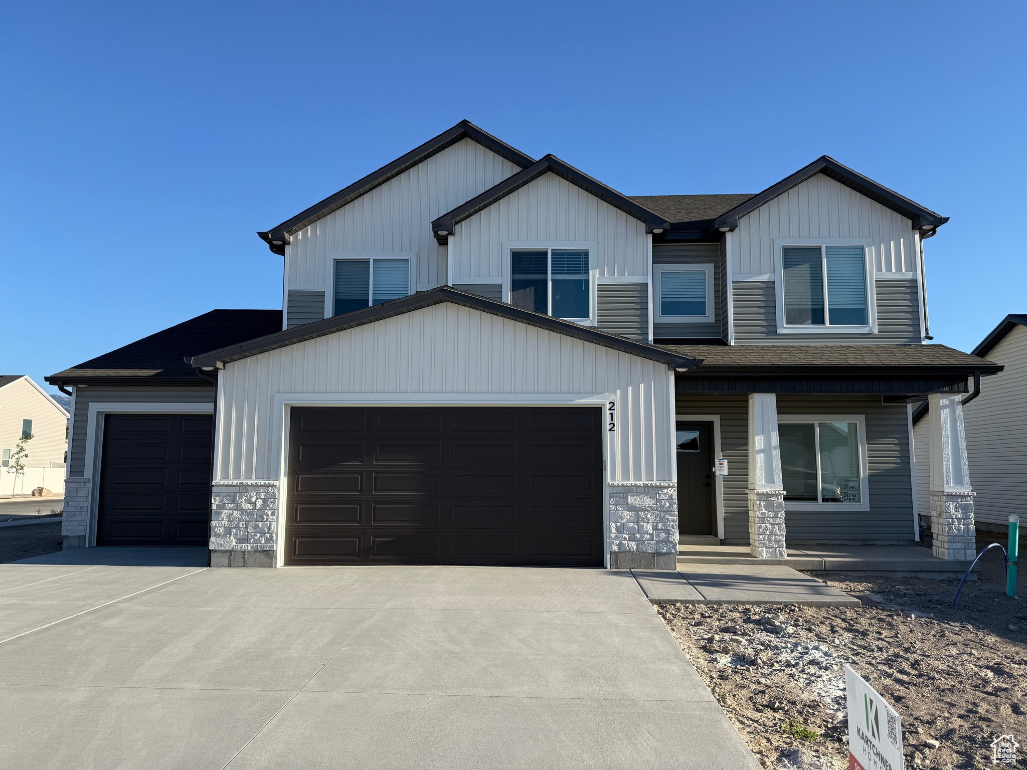 GOLDEN FOREST - Residential