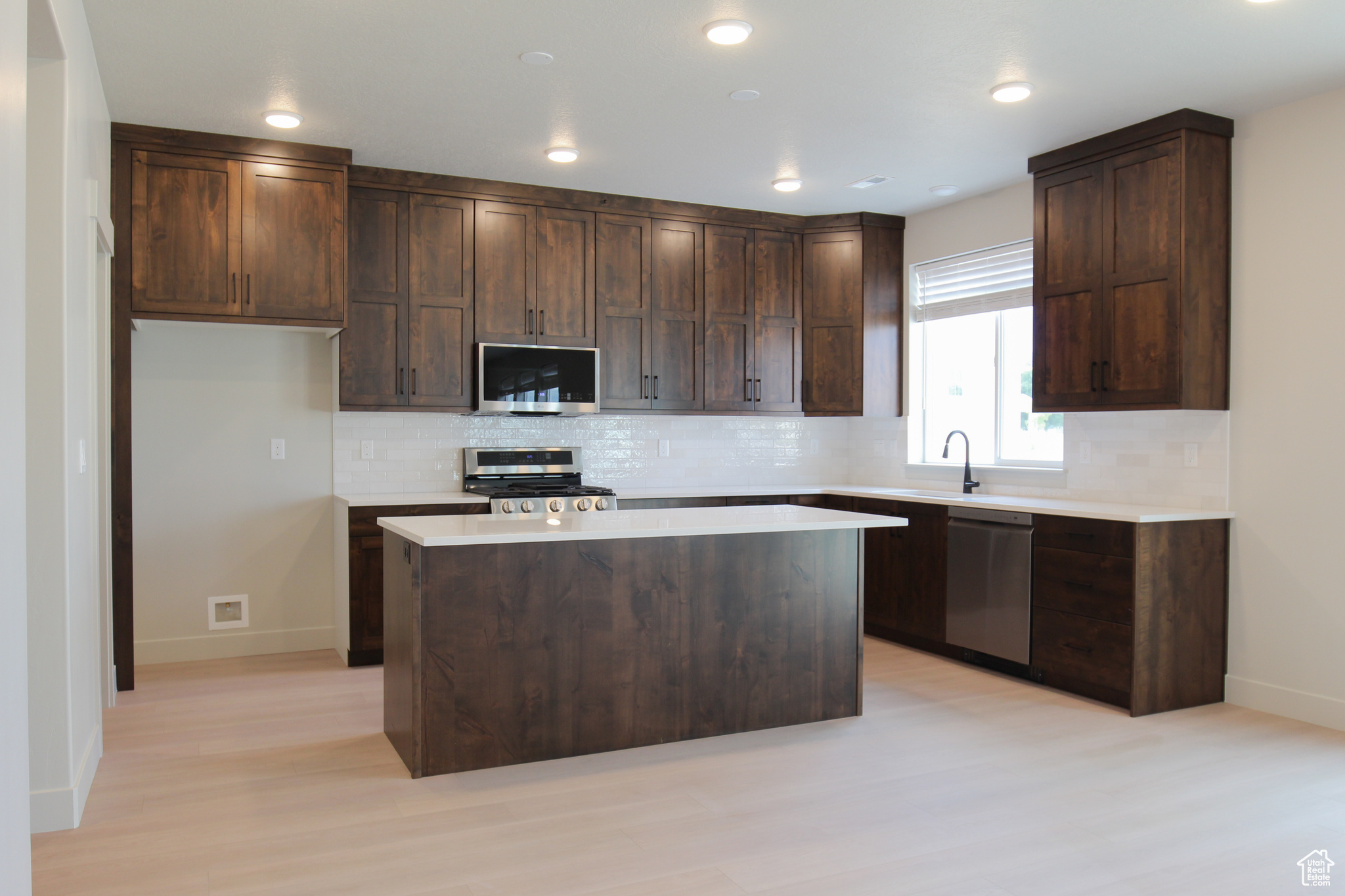 GOLDEN FOREST - Residential