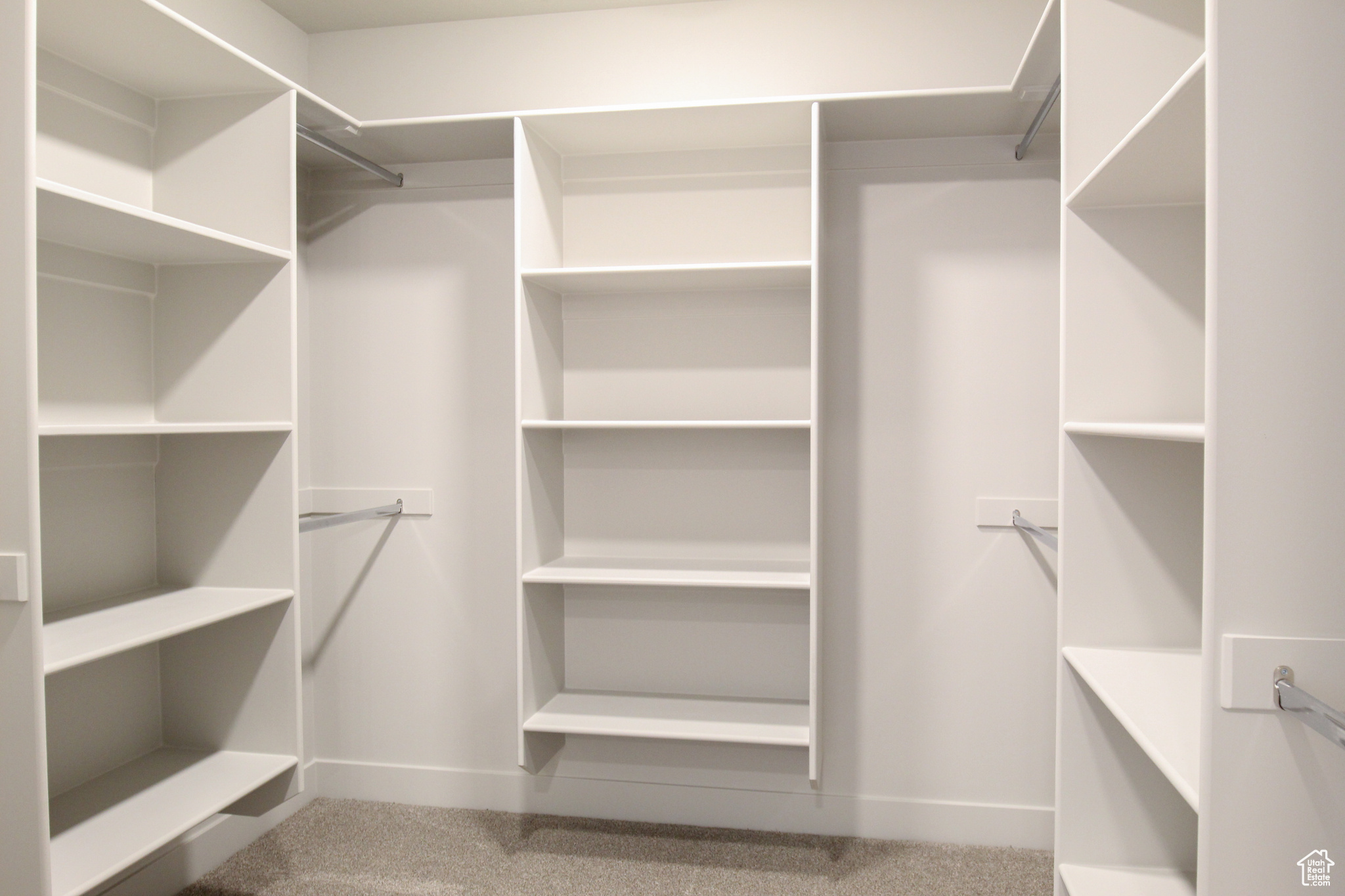 GOLDEN FOREST - Residential