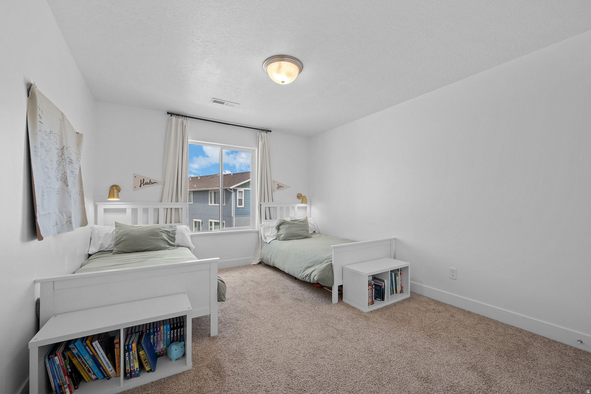 SIMPSON HOLLOW - Residential