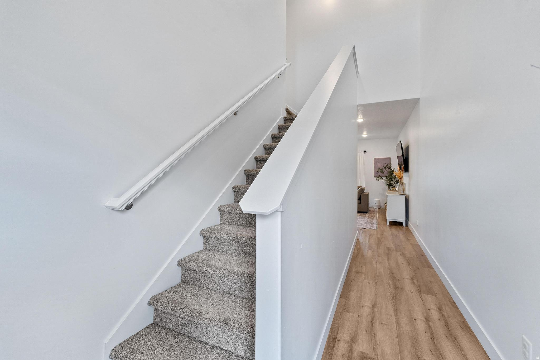 SIMPSON HOLLOW - Residential