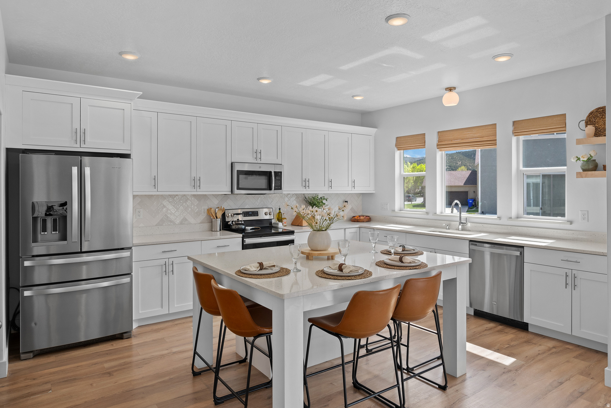 SIMPSON HOLLOW - Residential