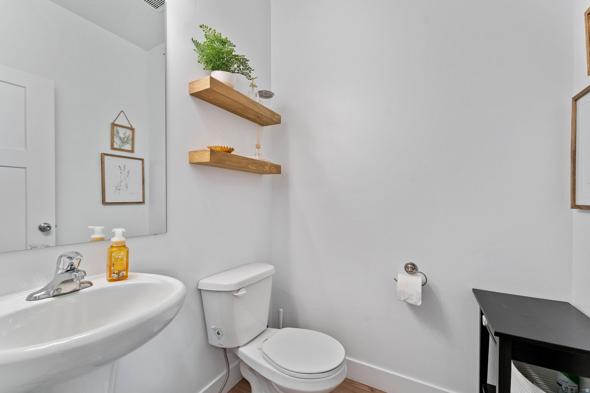 SIMPSON HOLLOW - Residential