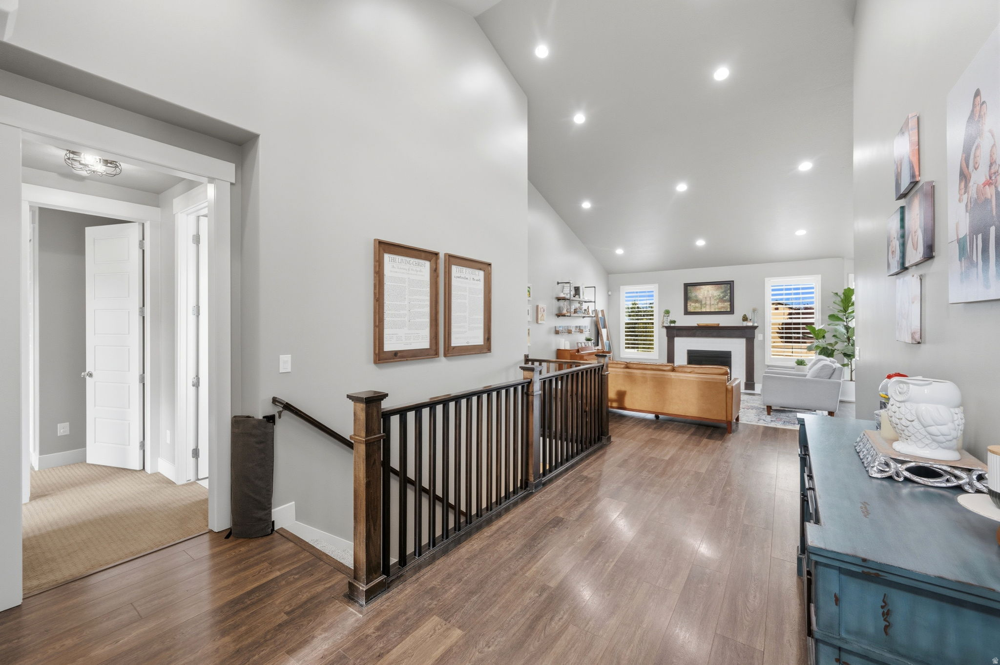 DESERT CREEK 420 - Residential