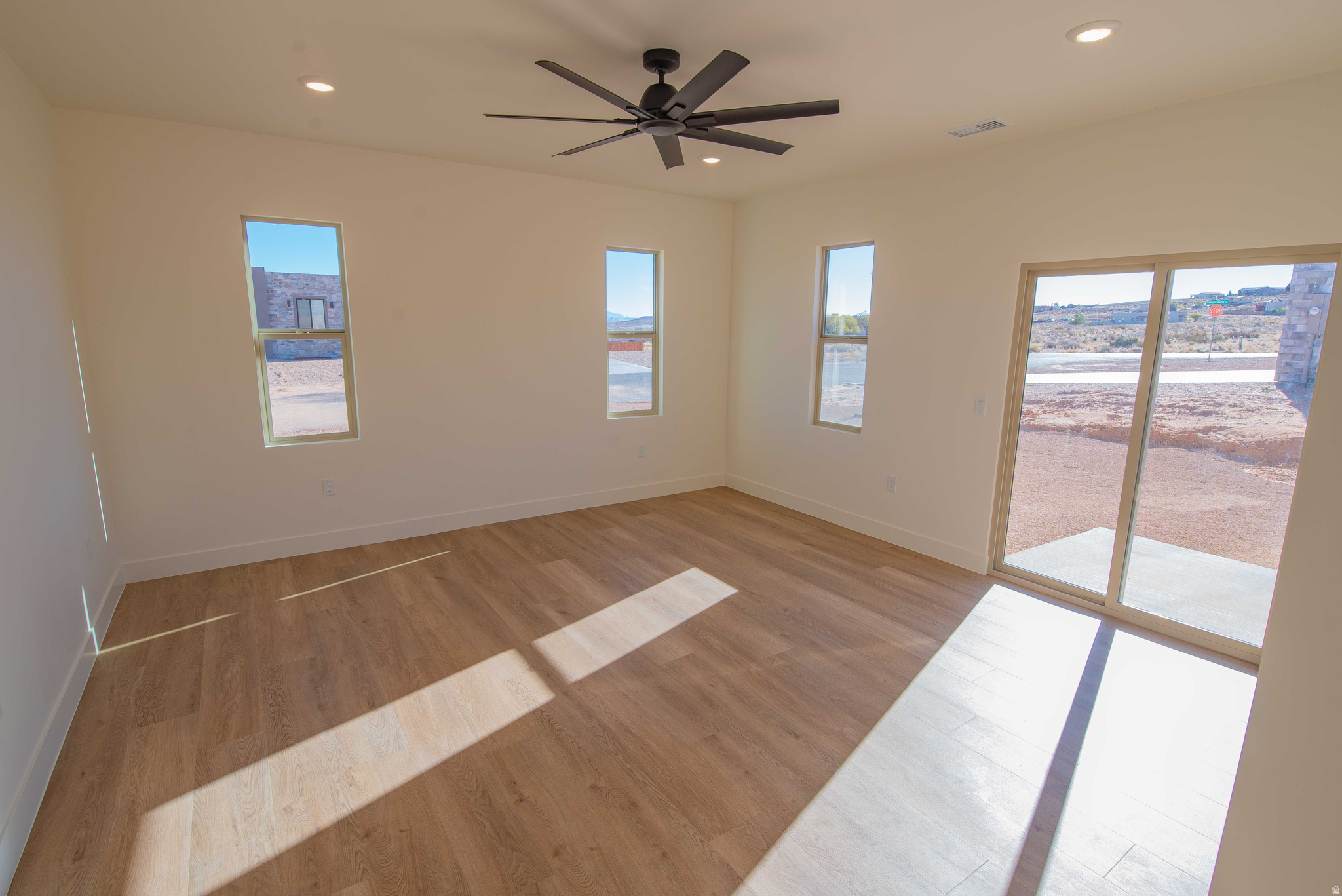 GREENHAVEN - Residential