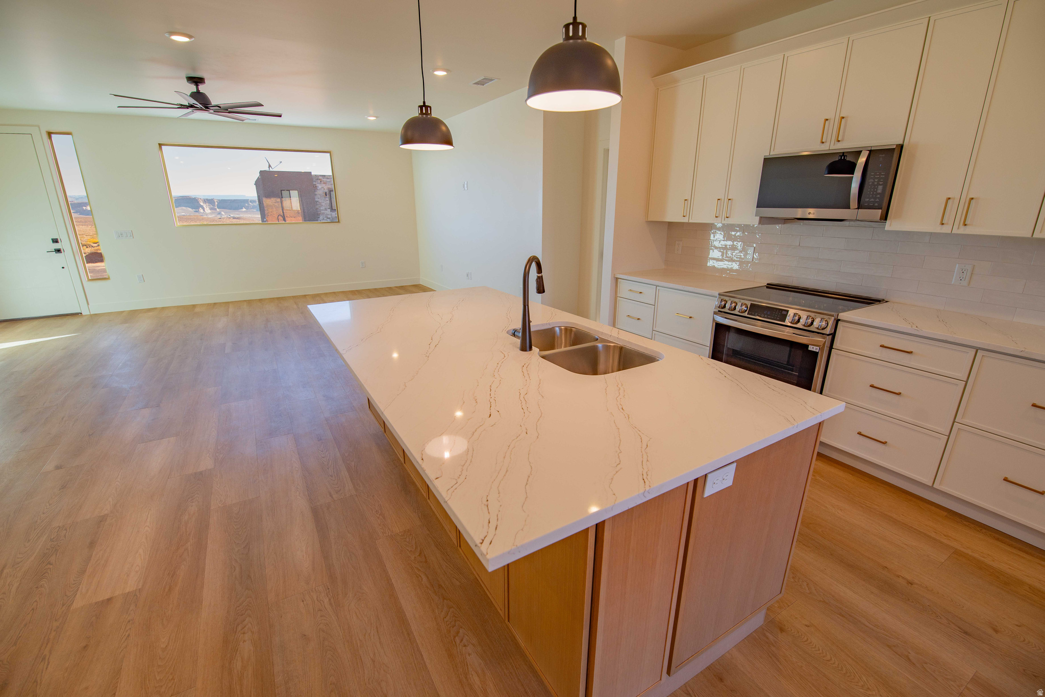 GREENHAVEN - Residential