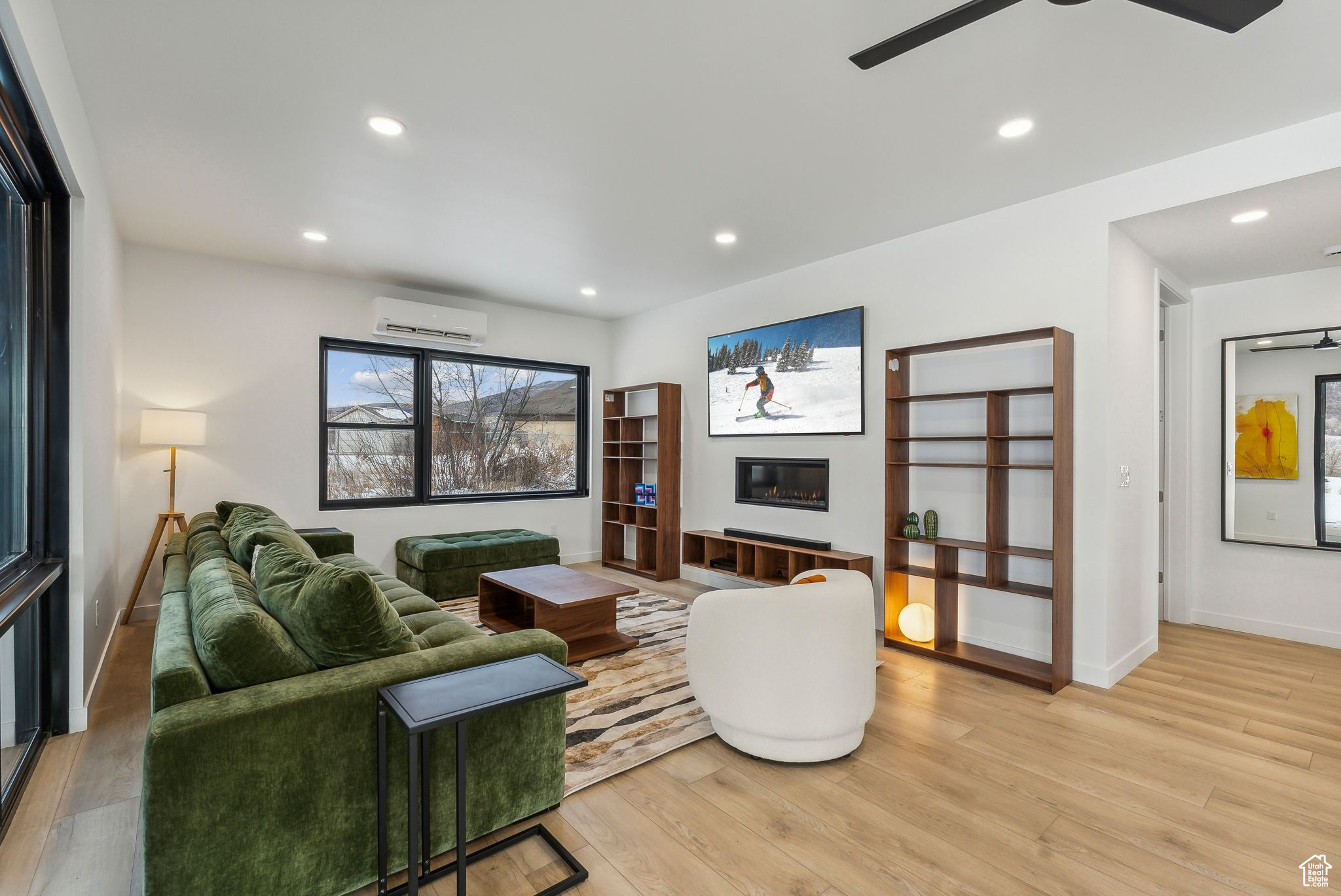 MEL CLARK SUBDIVISIO - Residential Lease