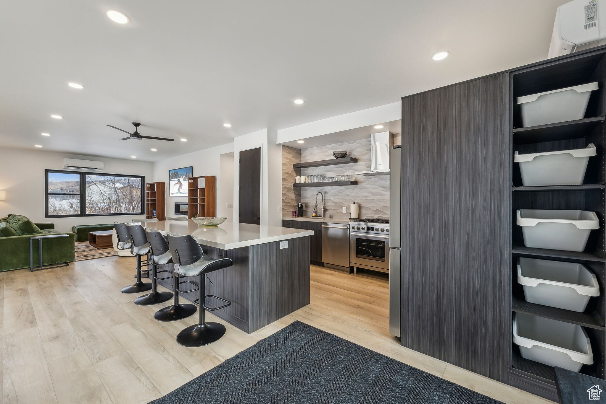 MEL CLARK SUBDIVISIO - Residential Lease