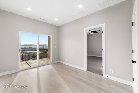 Tiny photo for 840 N TWIN LAKES DR #431, Saint George, UT 84770 (MLS # 2126355)