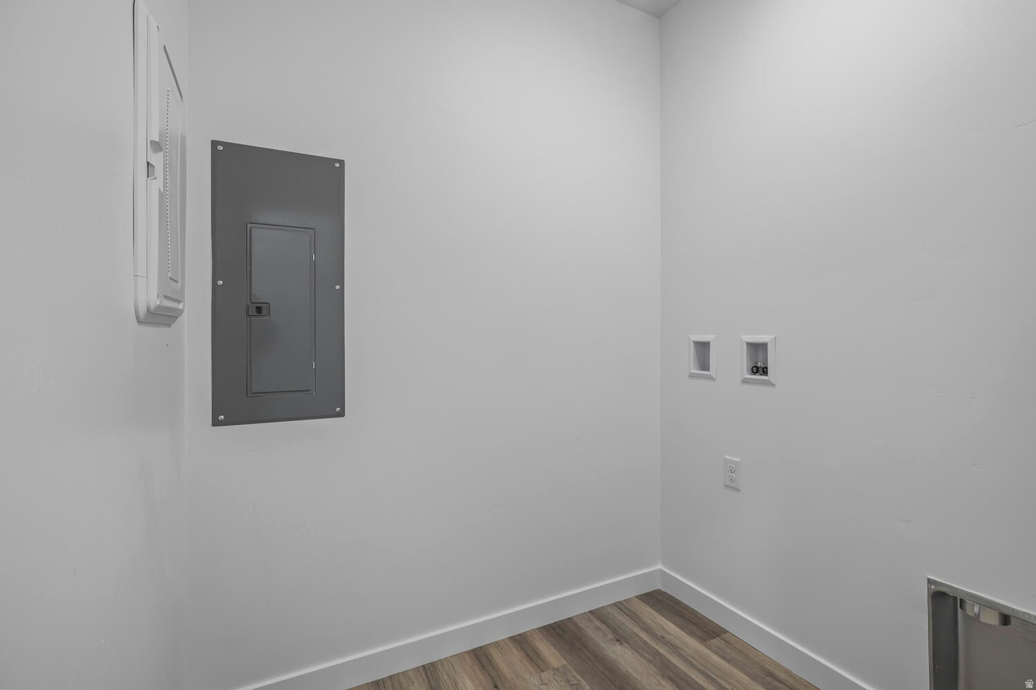 LONG VALLEY - Residential