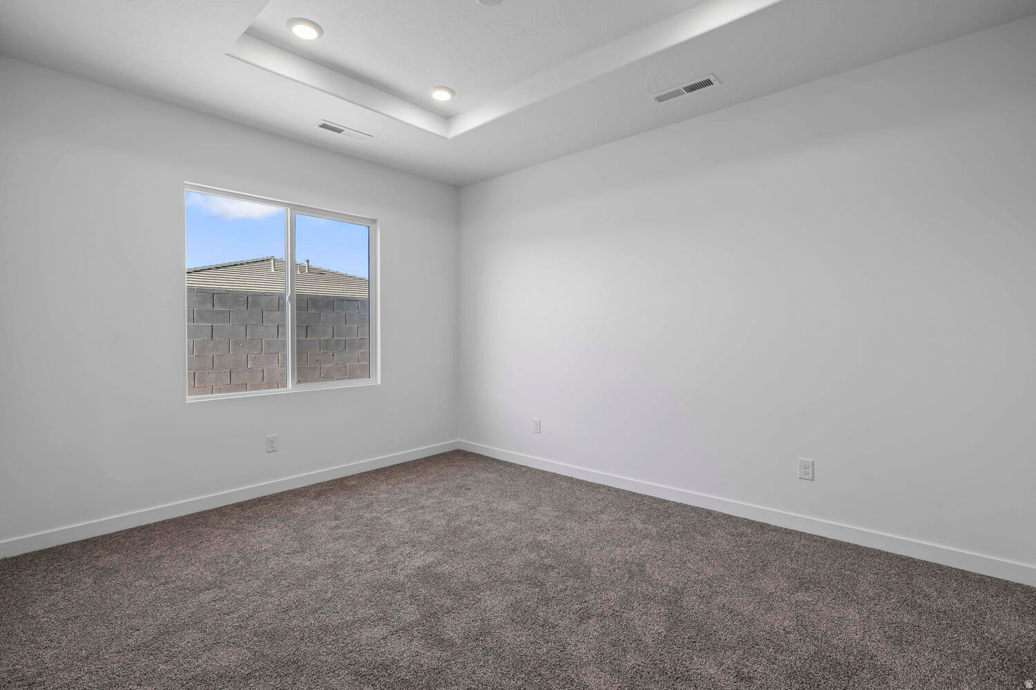 LONG VALLEY - Residential