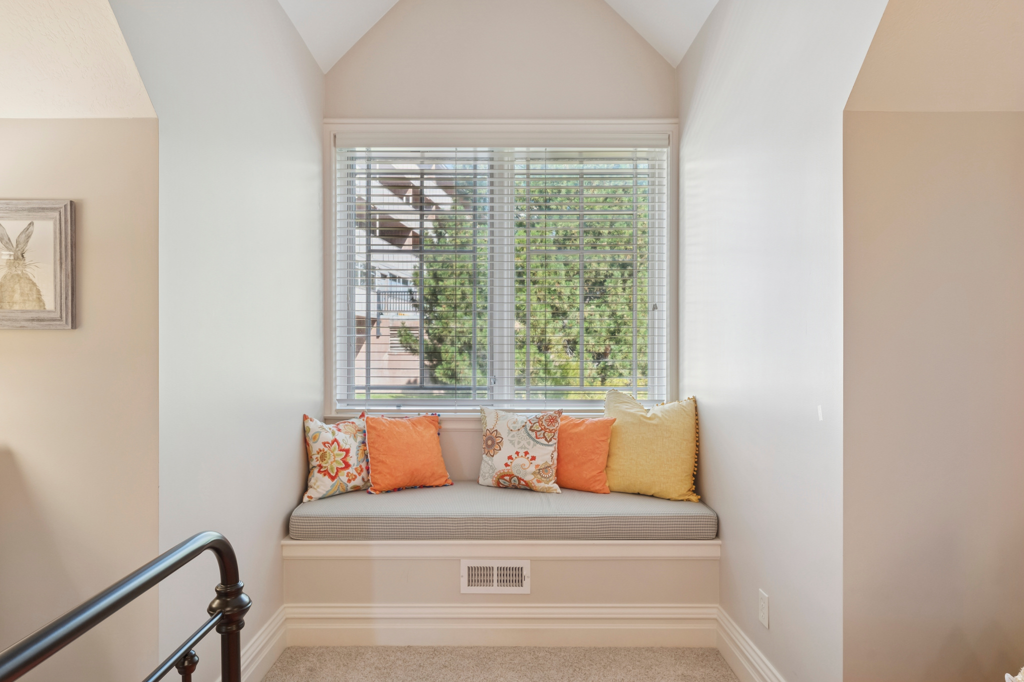 ALMOND STREET - Residential