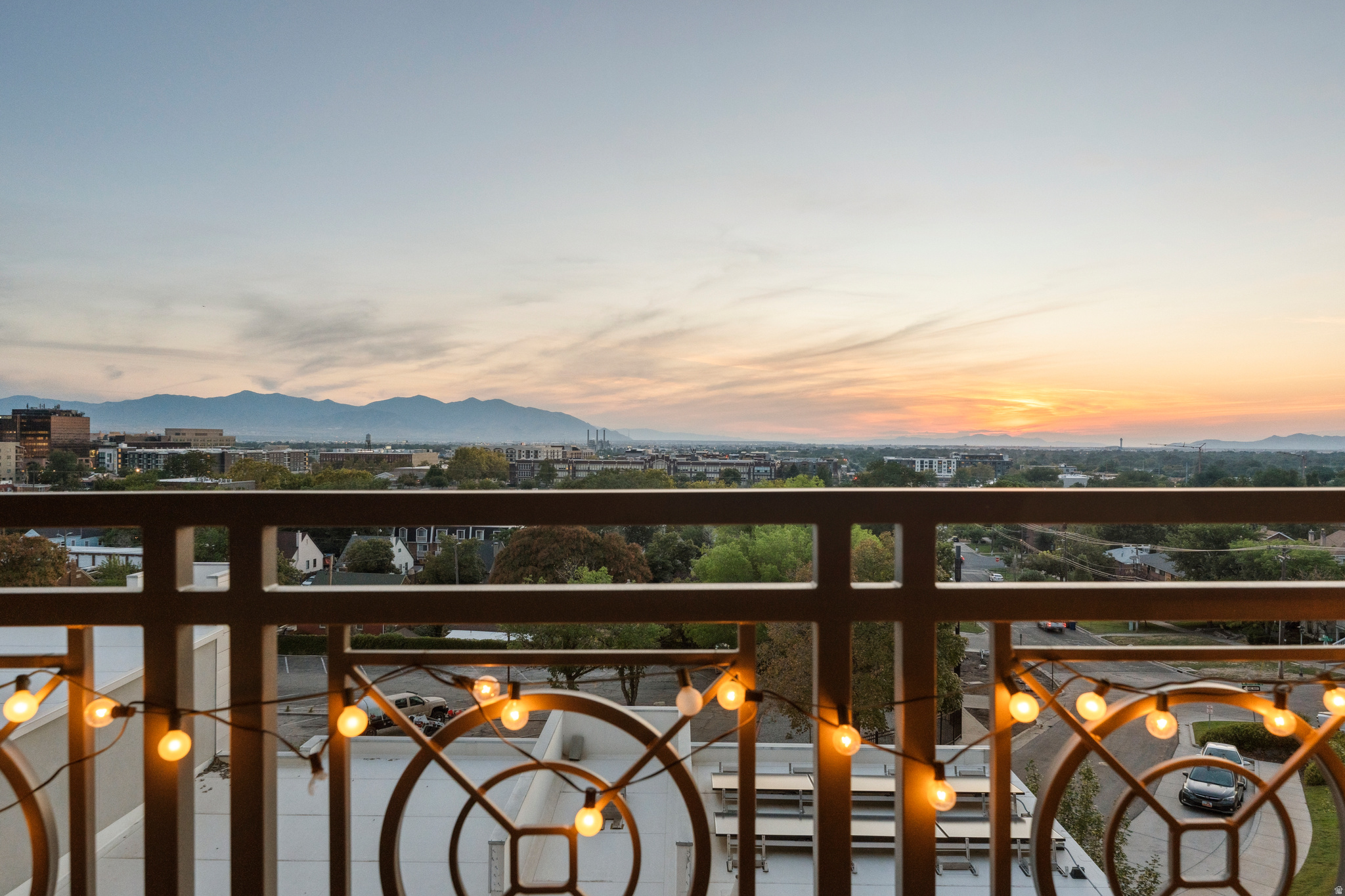 ALMOND STREET - Residential