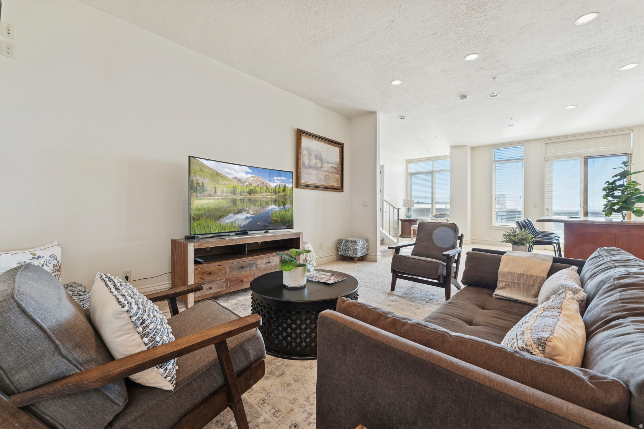 ALMOND STREET - Residential