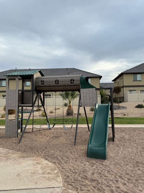Tiny photo for 1001 W CURLY HOLLOW DR #78, Saint George, UT 84770 (MLS # 2132825)
