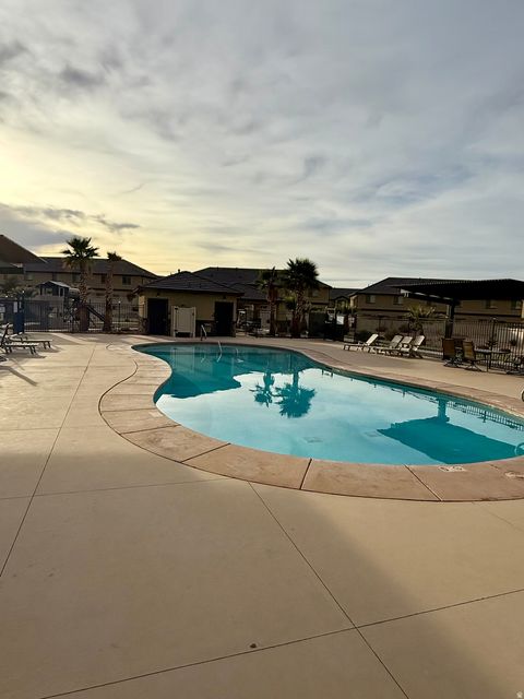 Tiny photo for 1001 W CURLY HOLLOW DR #78, Saint George, UT 84770 (MLS # 2132825)