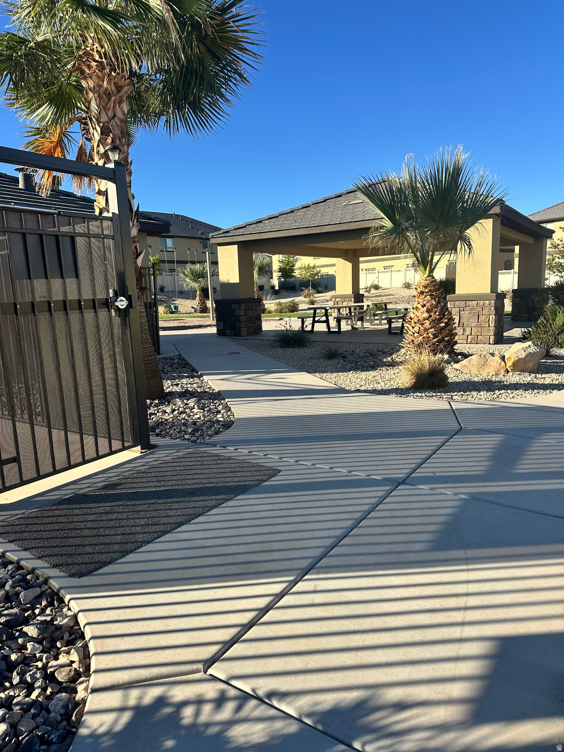 BLACKHAWK TOWNHOMES ST GEORGE PH 1 - Residential