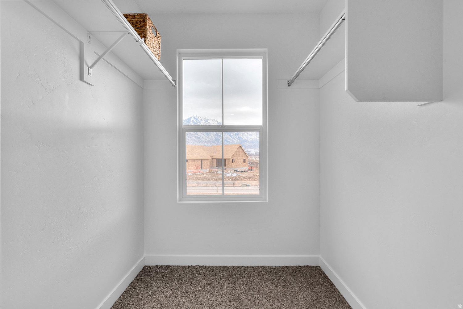 INVERNESS BY D.R. HORTON - Residential