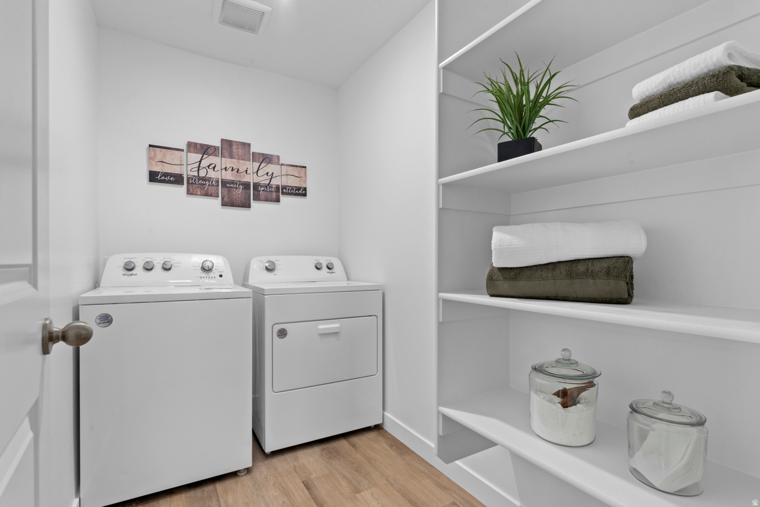 INVERNESS BY D.R. HORTON - Residential