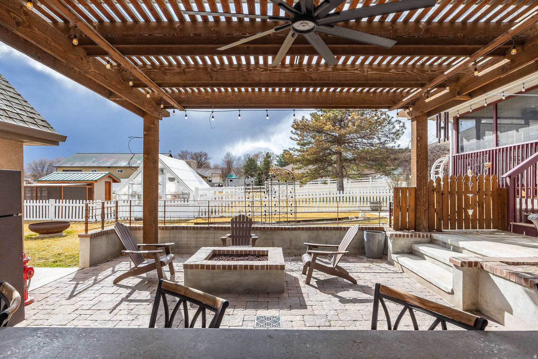 DEER MOUNTAIN ESTATES PH 2 - Residential