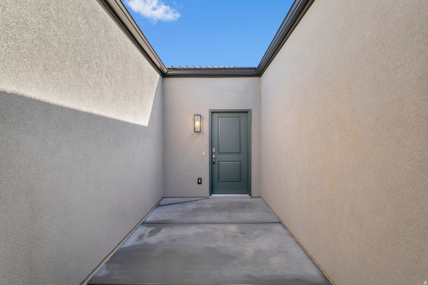 STANDING ROCK EAST AT LONG VALLEY - Residential