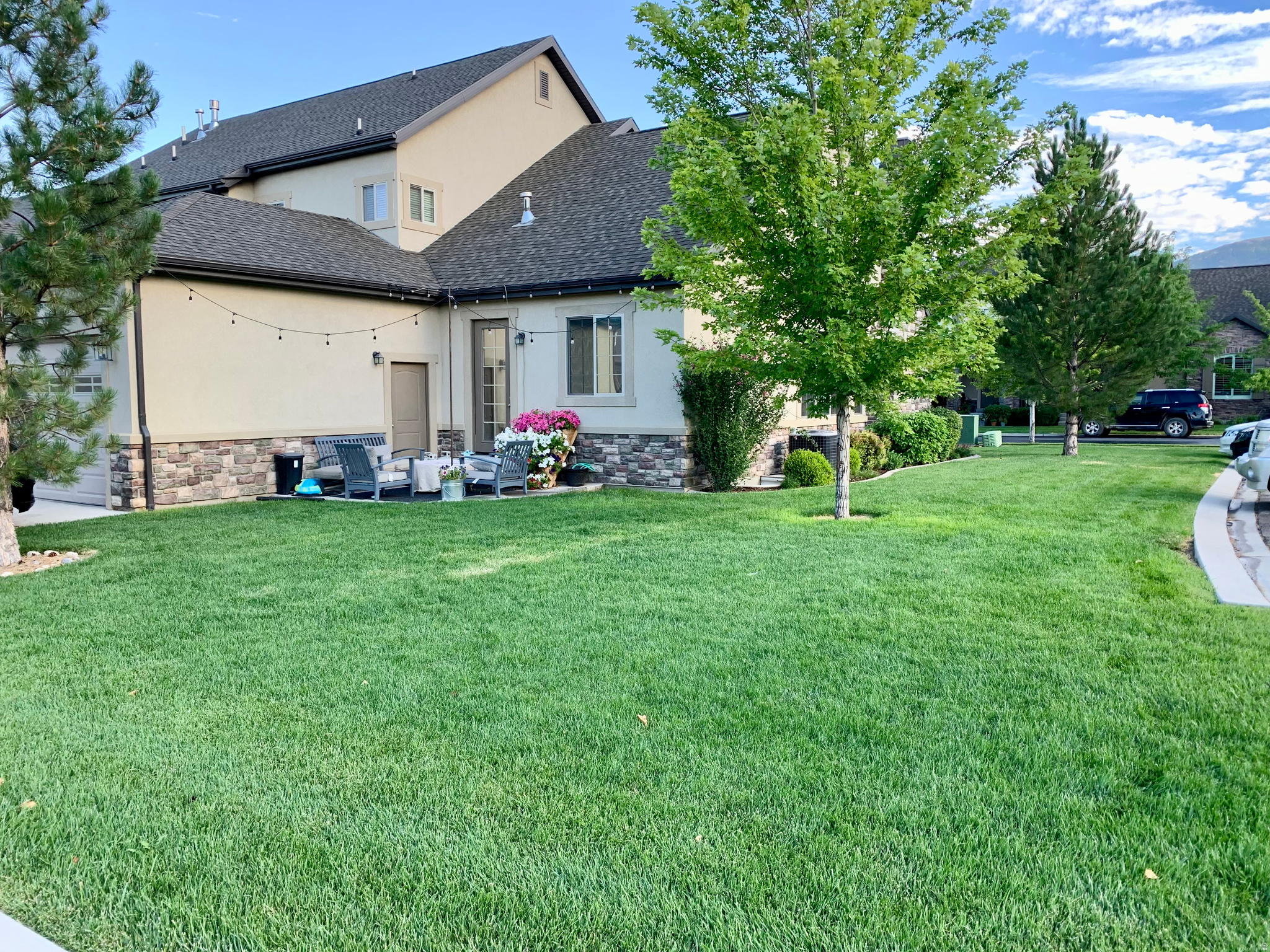 COVENTRY TOWNHOMES - Residential