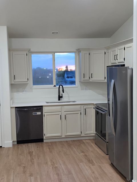 Tiny photo for 2023 N 1615 W, Clinton, UT 84015 (MLS # 2147042)