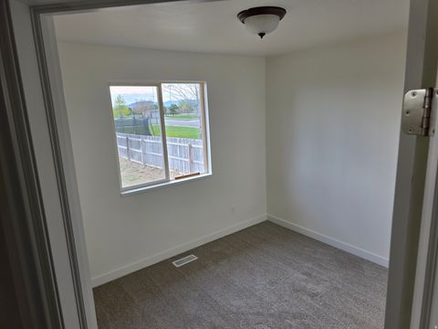 Tiny photo for 2023 N 1615 W, Clinton, UT 84015 (MLS # 2147042)
