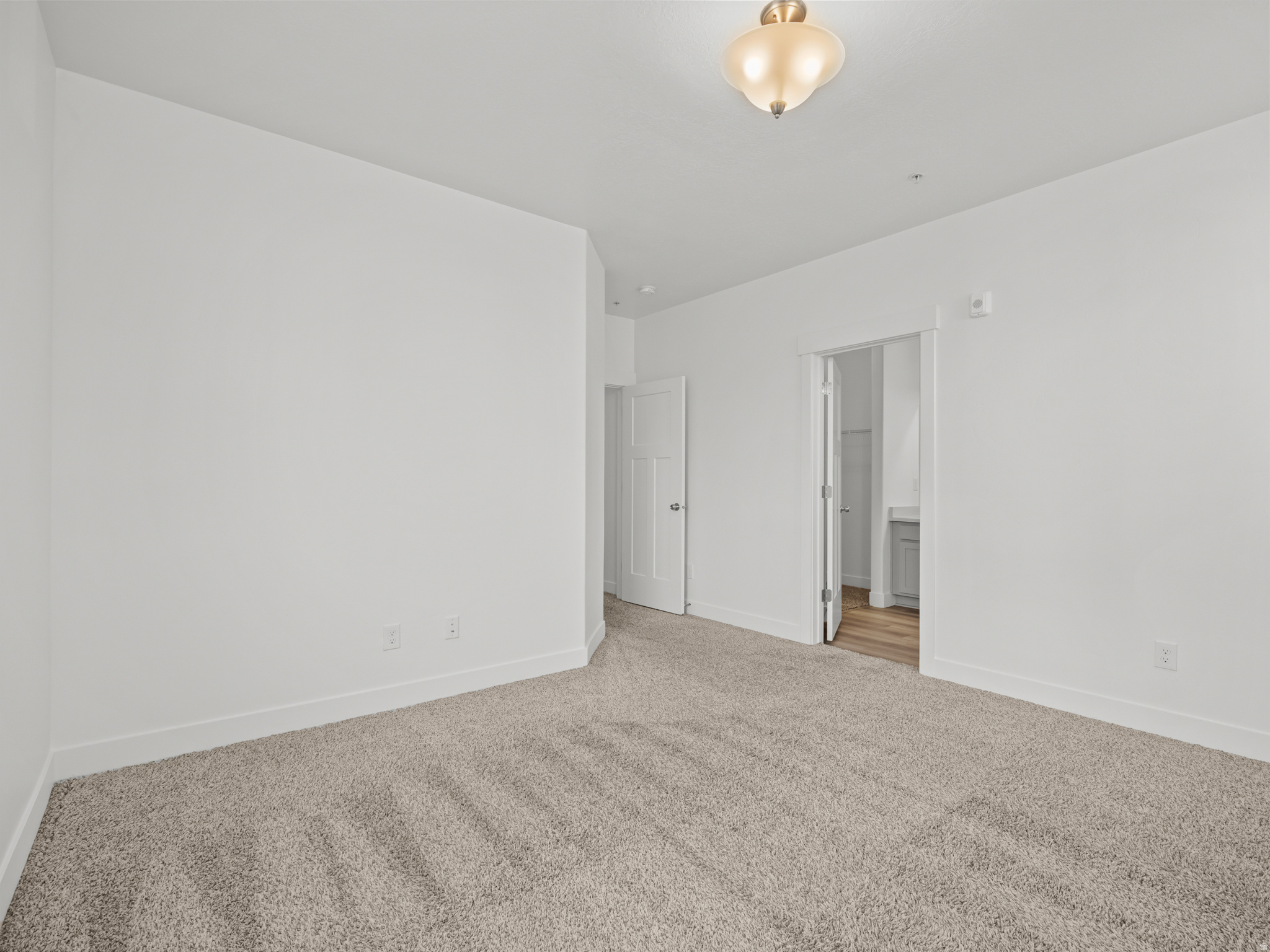 QUAILHILL - Residential