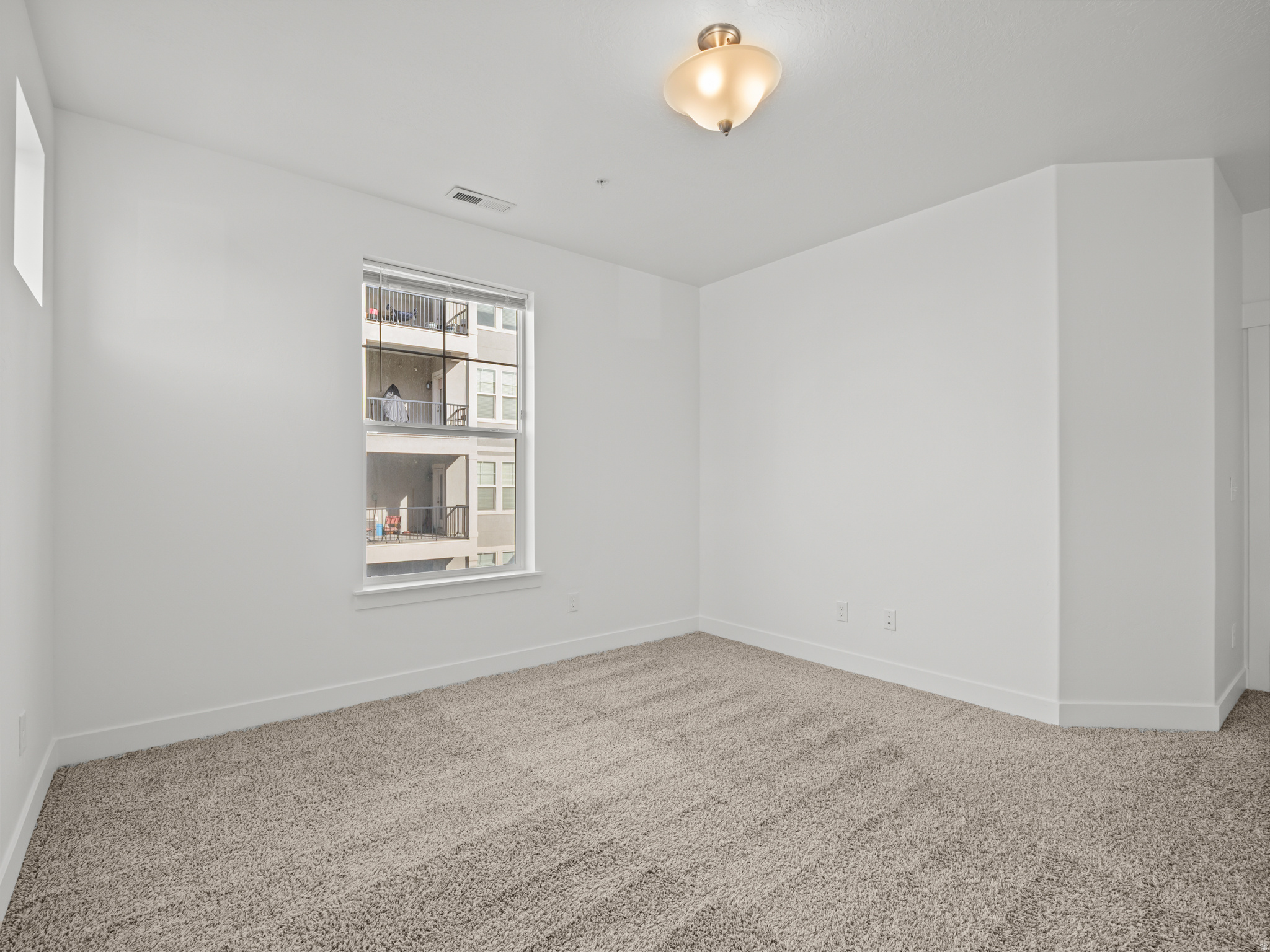 QUAILHILL - Residential