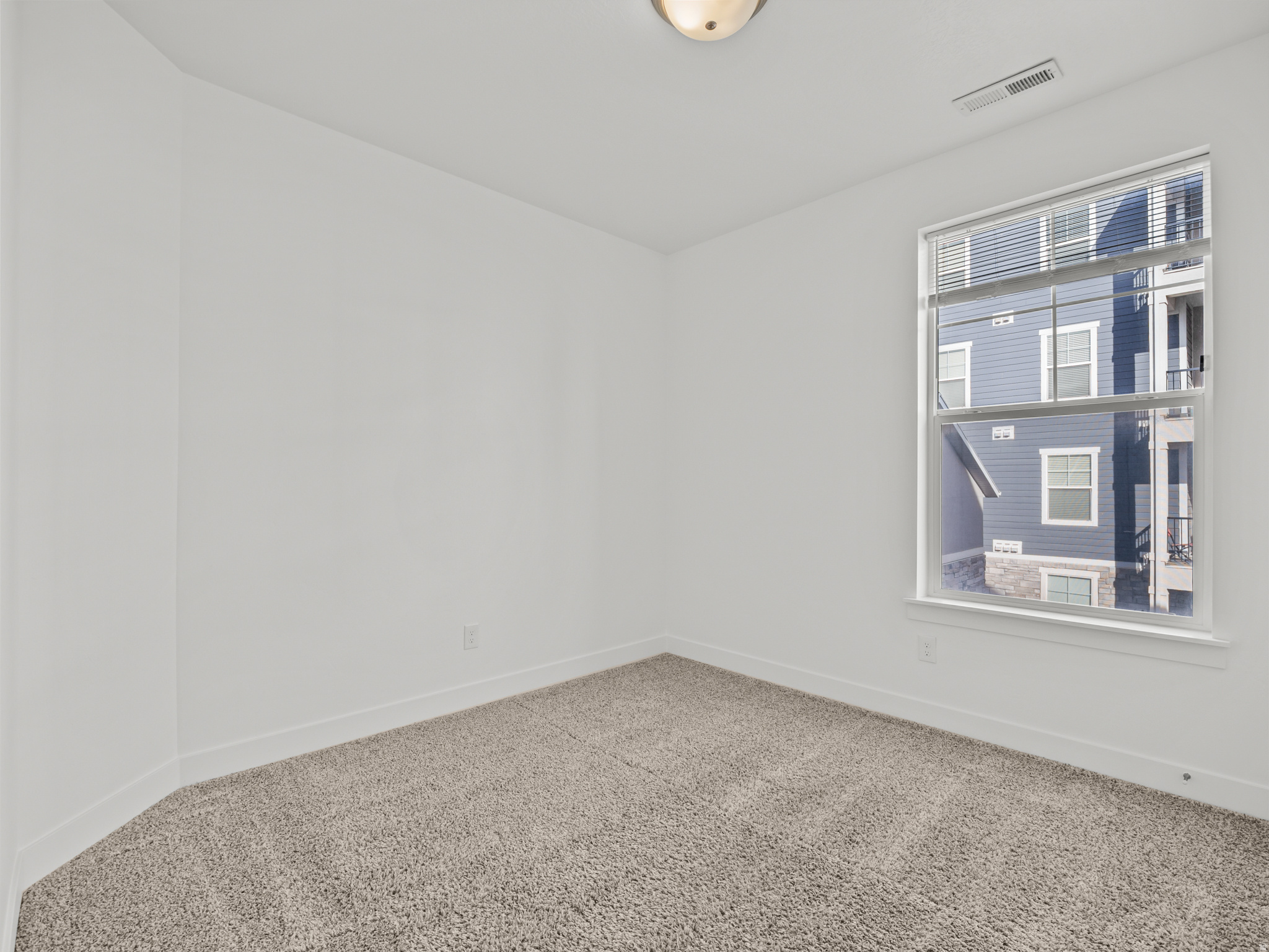 QUAILHILL - Residential