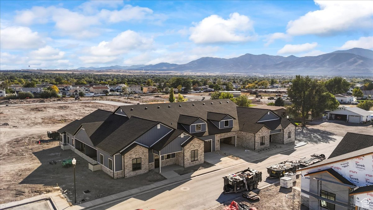$12,000 builder incentive when you use our in-house lender on pre-builds! Ideal gated 55+ community to be built with single-level living in your own private, brand new, custom-built home with a large, extended 2 car garage with extra workspace and private yard. Each unit is designed with privacy in mind and these units have above-average efficiency features built in, including 2x6 exterior construction, 30% higher efficiency insulation, and a high-efficiency water heater. Lean into a life of leisure as the HOA maintains lawn mowing, leaf blowing, and snow removal. The community includes a full clubhouse, workout room, pickleball court, movie room, and half a mile of trails. Just fifteen minutes from downtown Salt Lake City, the home is near a variety of shopping centers like Gardner Village, nearby bike trails, a two-minute drive from the Stonebridge Golf Club, and a quick ride to the Mountain View Corridor Trail (https://mountainview.udot.utah.gov/trails/). This is the Cambria Model. Find more info at: https://www.theheatheronparkway.com/ SF per building plans, buyer to verify.