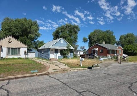 Tiny photo for 333 OGDEN AVE, Ogden, UT 84404 (MLS # 2163761)