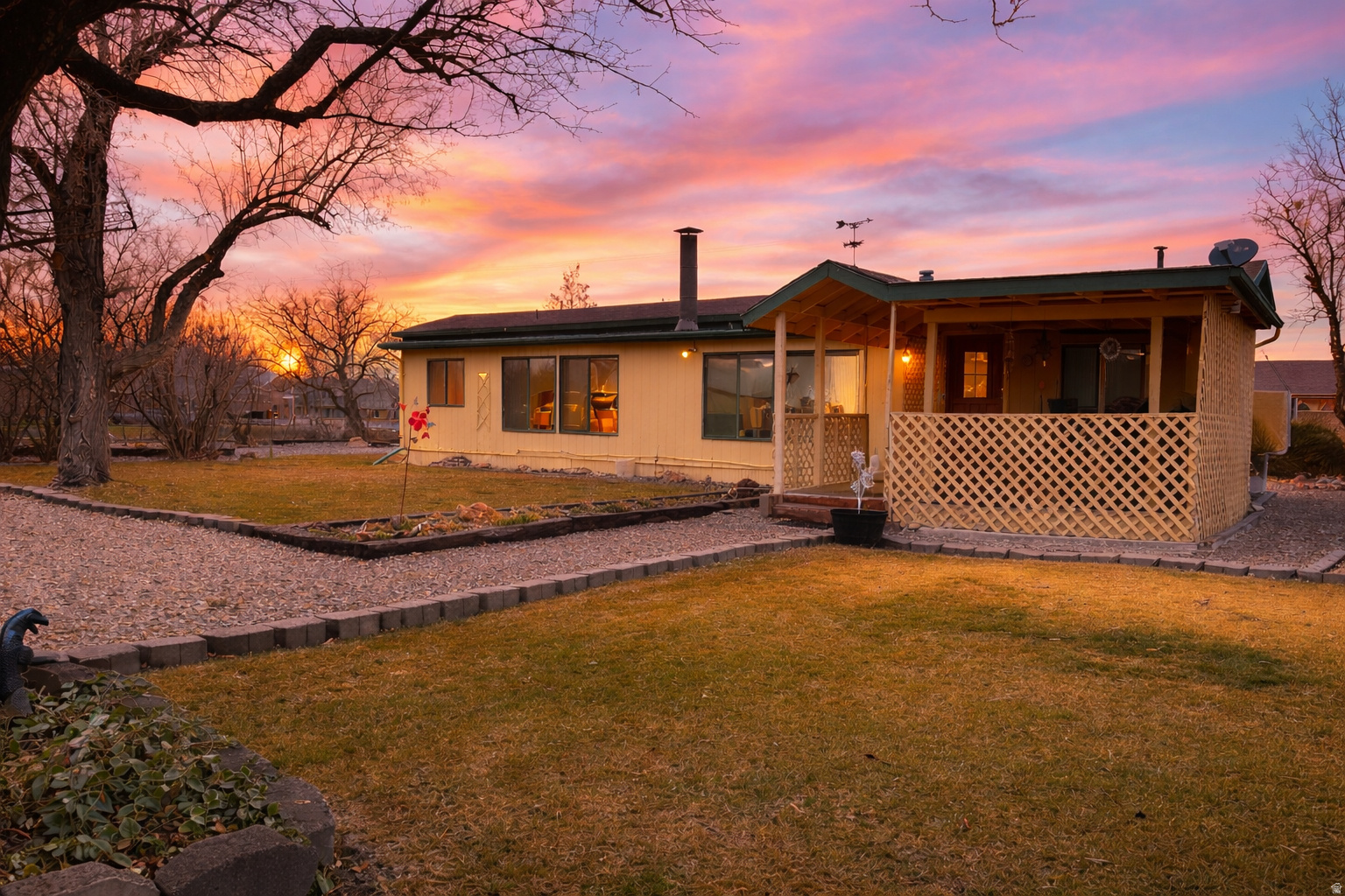 PINE CREEK VISTA - Residential