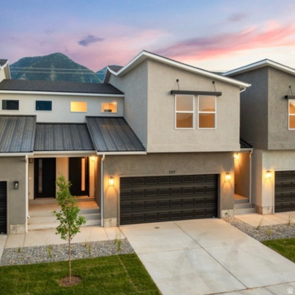 MAPLETON VILLAGE - Residential