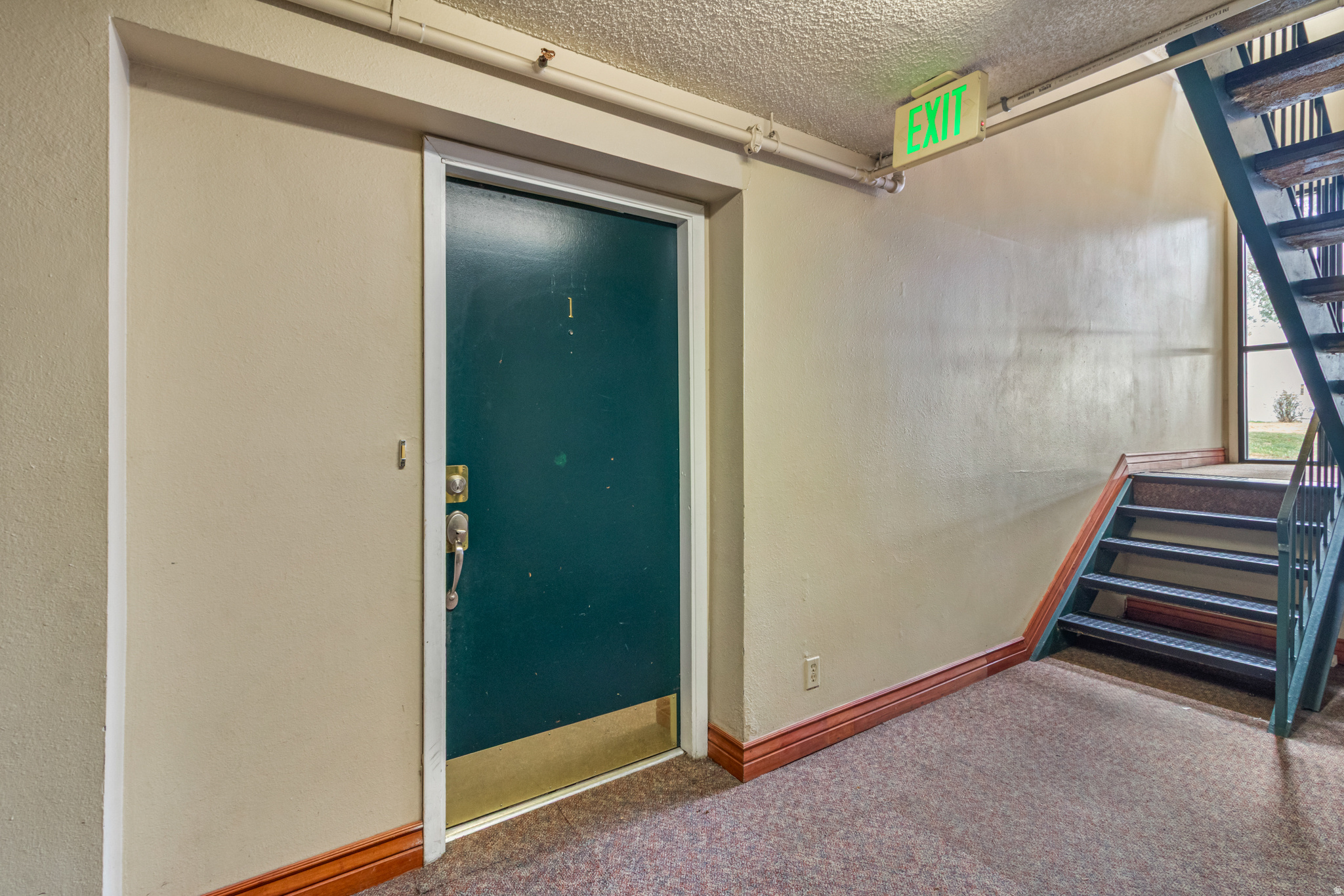 WOOD CREST CONDOMINIUM PHASE 1 - Residential